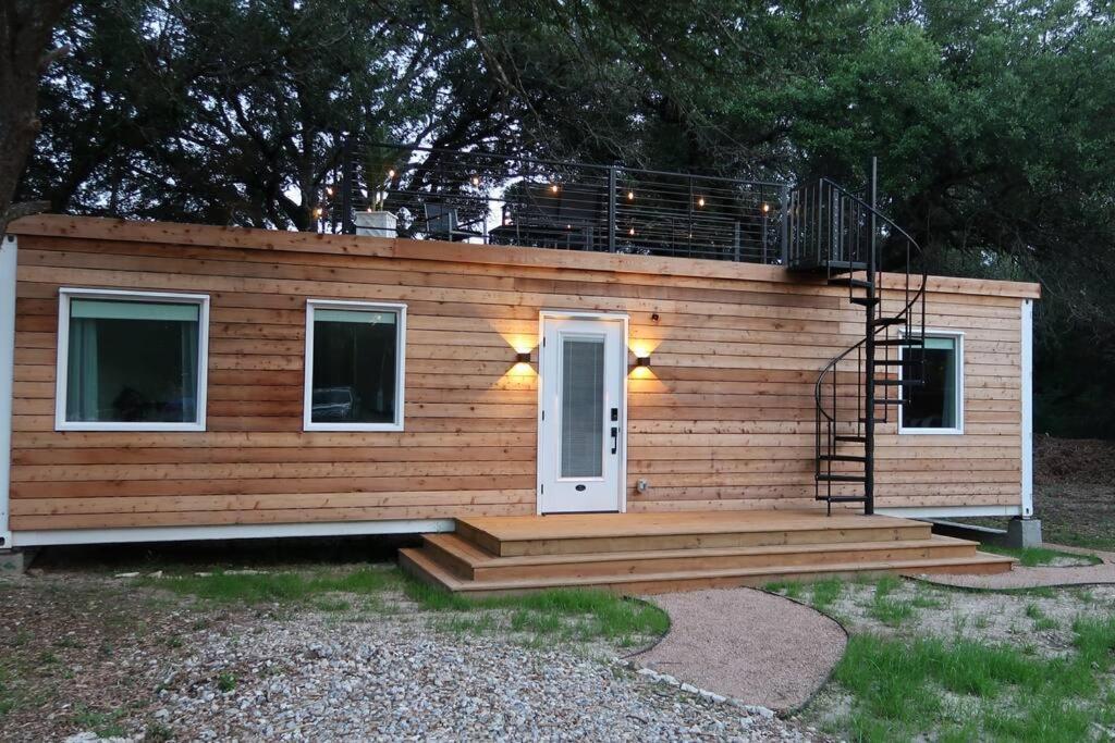 The Lonely Bull Luxury Container Home On 5 Acres Уедърфорд Екстериор снимка